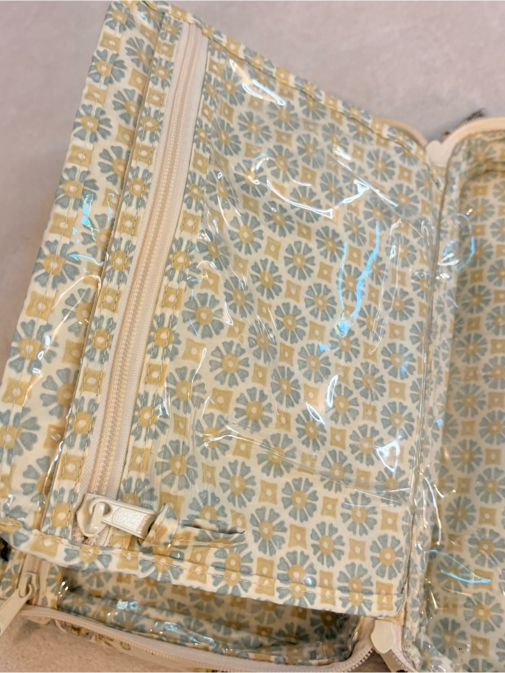 Pottery Barn Floral Tile Pattern Plastic Coated Cosmetic Case Cream Light Blue - Picture 7 of 12